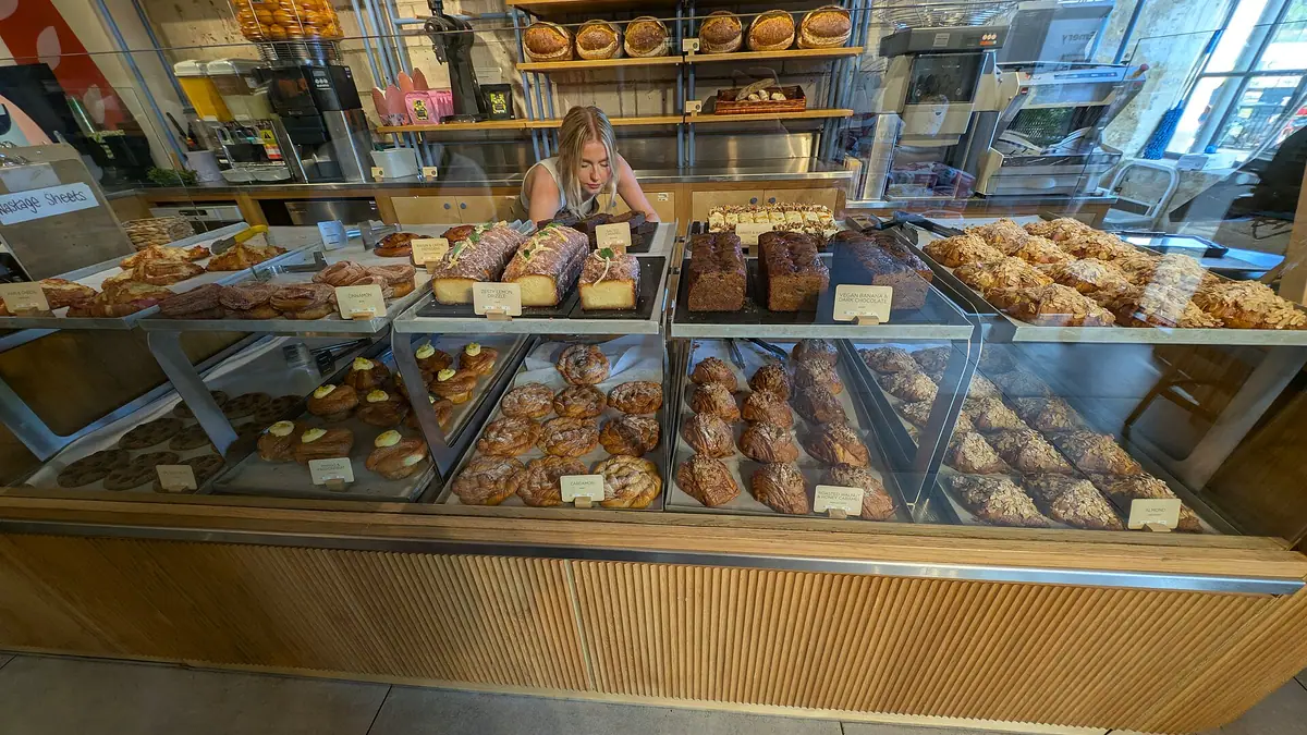 Browning the Bakers – bakery in Riccarton, Kilmarnock